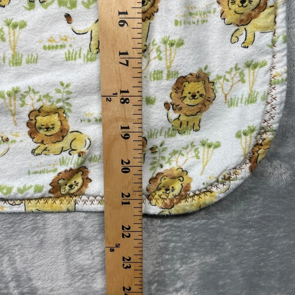 Cute Lion Print Baby Blanket Soft Nursery Swaddle Toddler Nap Time 33 x 21